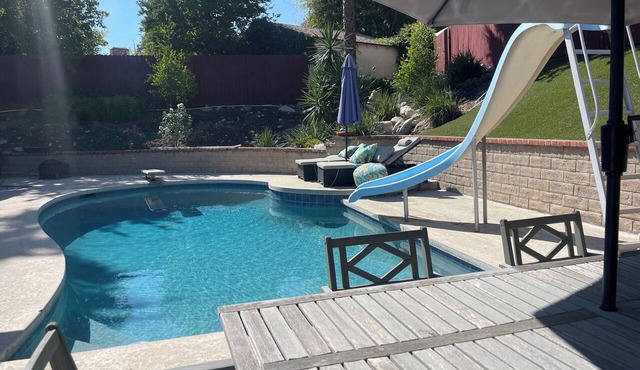 Luxury Pool Retreat Near Pasadena JPL, Pasadena, Universal Studios Sleeps 8