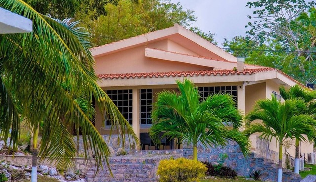 Manik House