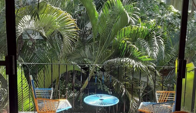 MARBELLA IN THE SPOTLIGHT, near the beach, for an effortlessly warm stay.