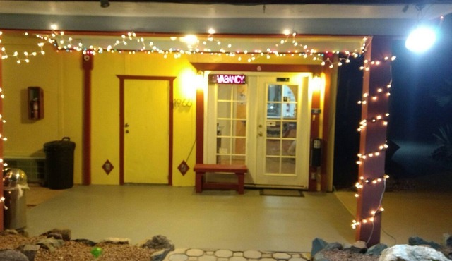Marine Motel