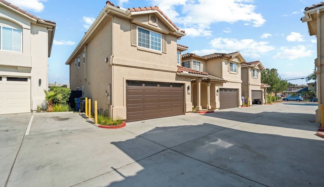 Marvelous 4-bedroom condo in San Diego