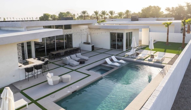 Mercury @ Elemento49 - Pool & Spa - Sleeps 16