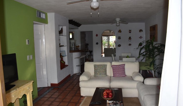 Mexican 3 bdr decorated condo in Marina Vallarta