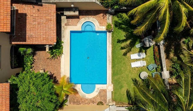 Mexican Style House in the Hotel Zone w/Priv Pool