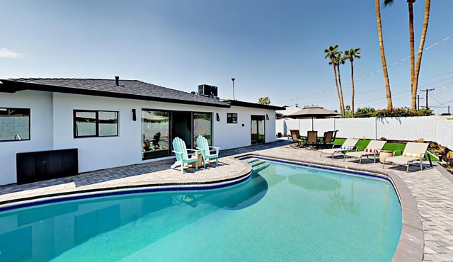 Mid-Century Gem