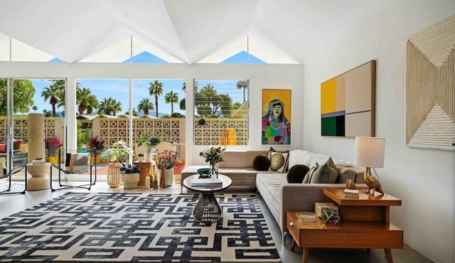 Mid-Century Icon Steps to Downtown Palm Springs, 2 Bed/2 Bath plus Den