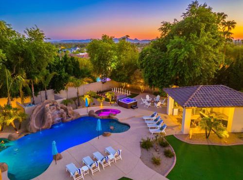 MillionParadiseResort wWaterslidePicklebalGolf