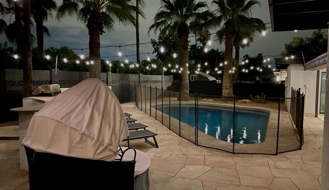 Modern 4BR Home with Pool & Game Room