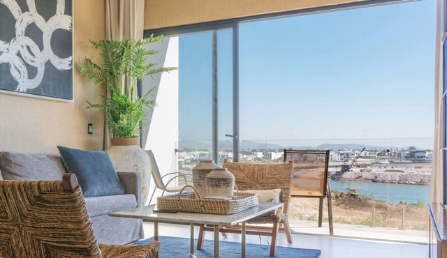 Modern Condo with Pool in Marina Mazatlán