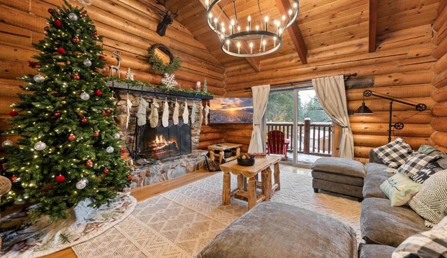 Modern Log Home-Walk2Slopes&Trails-Spa-Arcade-EVch