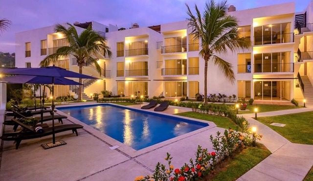 Modern & Spacious Manzanillo Apartment near all shops