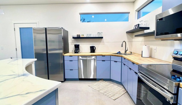 Modern Studio Home SolMod # 1