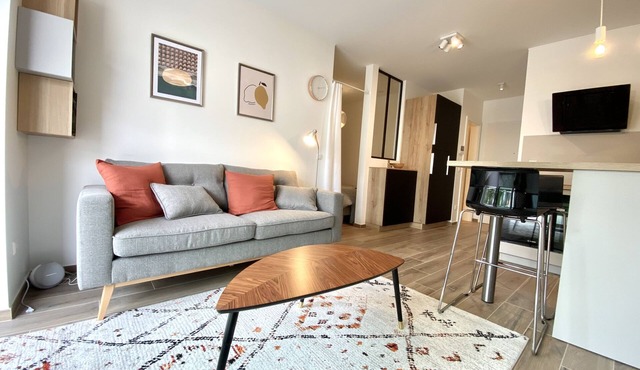Modern Studio in Cessange + Parking