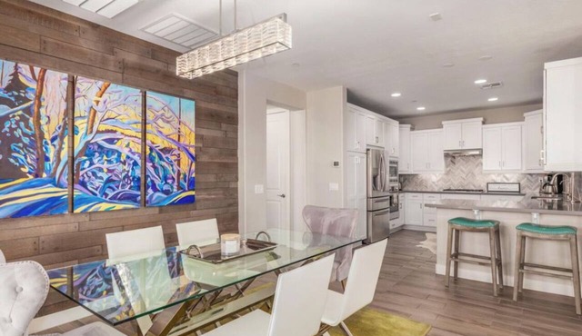 Modern Troon North Condo with Custom Touches, Fire Feature & Private Guest Suite