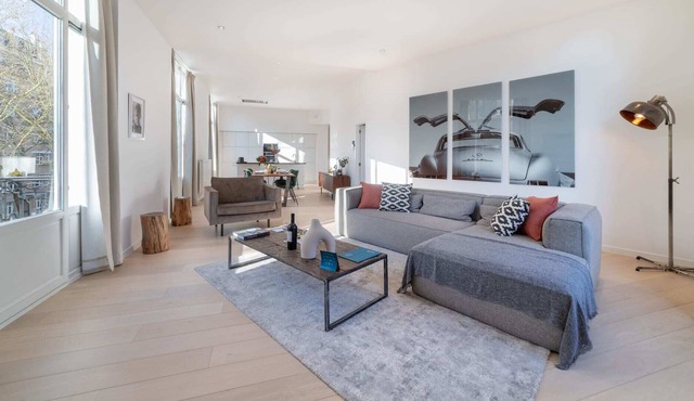 Moliere I - Two Bedroom Apartment, Sleeps 4
