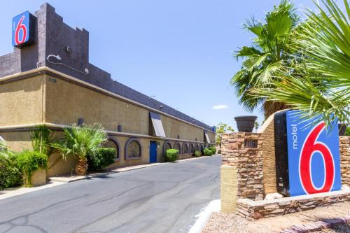 Motel 6 Glendale Phoenix