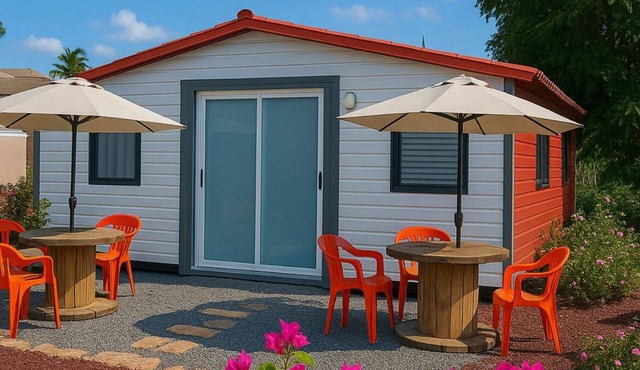 Nautilus House, 2 bedrooms, one story