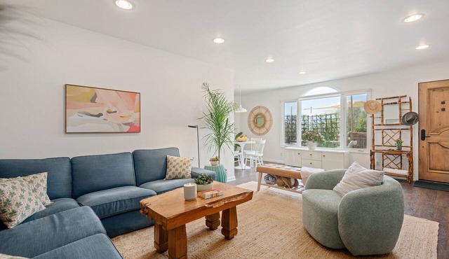 NEW 1BD 1BA + Bonus Room - Serenity Between Mountains and Sea!