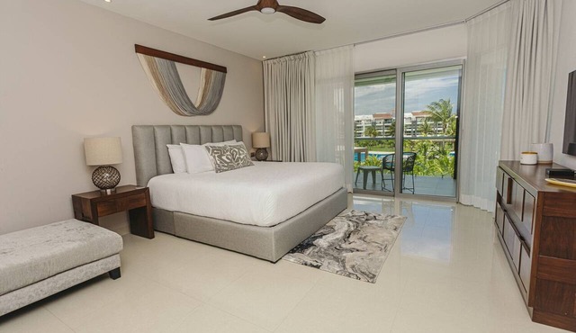 NEW Casa Miramar 2 Bedroom Apartment Ocean View at Mareazul close to beach