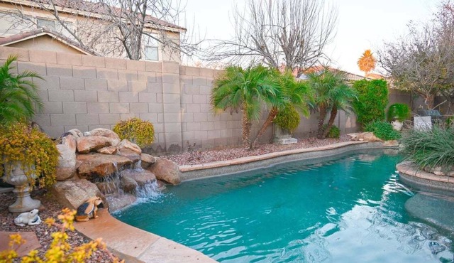 New Listing! Charming home in a Great Neighborhood