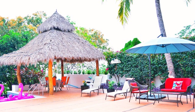 New Listing - Villa Jenny, 1 bedroom, 1 bathroom, stunning pool and patio