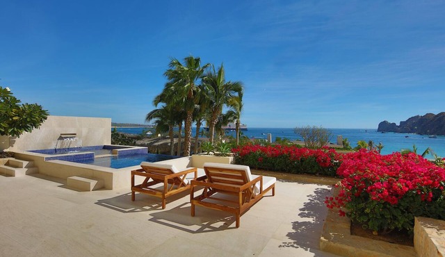 New, Oceanfront Escape, Private Pool, Jacuzzi. Can rent as 6 bedrooms
