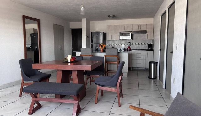 New stay near IMSS, Civil Hospital & UDG