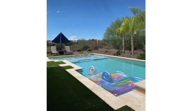 New to VRBO. Private, fresh, open! Looking for long term fall guest!