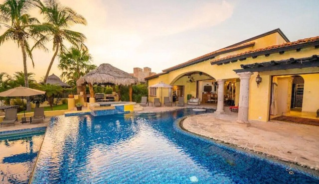 New Year's Gorgeous 4 Bed Villa in Punta Ballena
