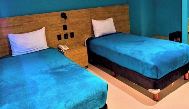 Ocean-Breeze Hideaway with Modern Comforts & Easy Beach Walks