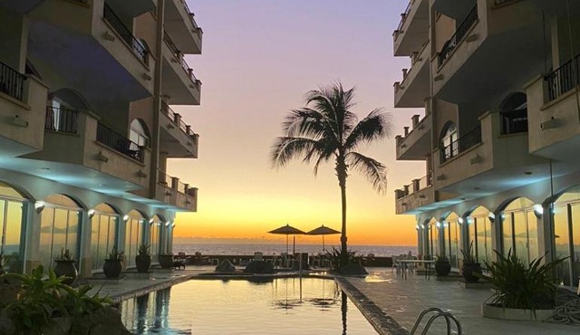 Ocean Front- Marina View- Tiara Sands Resort, Sleeps 4