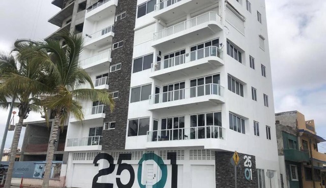 OCEAN VIEW 1 BEDROOM CONDO