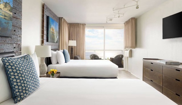 Oceanfront Comfort with Outdoor Pools | Near Pageant of the Masters