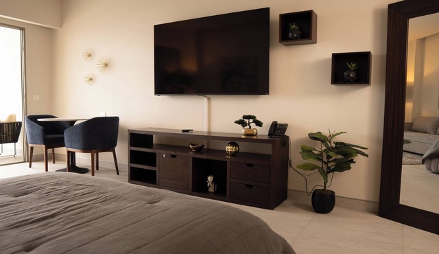 Oceanfront Luxury 1-bedroom studio in Puerto Peñasco's new Sonoran Star
