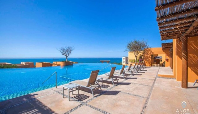 Oceanview Home Puerta Cortes, Golf Cart Included!