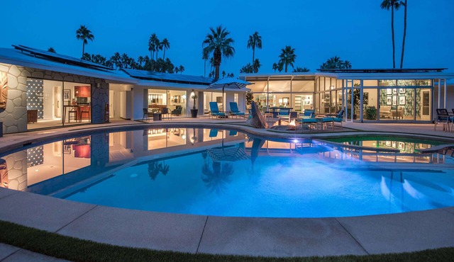 Old Las Palmas Mid-Century Luxury Estate Mtn Views