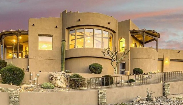One of a Kind Secluded Home w/Pool in Gold Canyon: Captivating Views All Around
