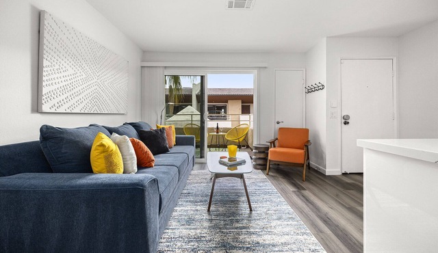 Our Biarritz-Downtown, Boutique inspired 1br condo