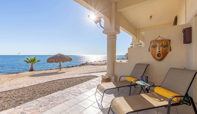 Palacio Del Mar 107, Only 90 Ft to Ocean & Wildlife-3-bedroom Puerto Penasco, MX