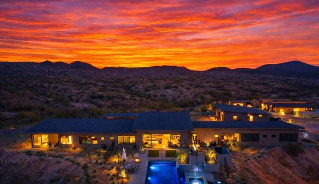 Paradise Canyon-Infinity Pool-Mnt Views-Estate 3