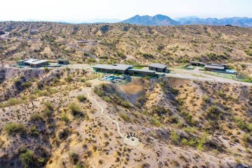 Paradise Canyon Retreat - 3 Private Estates