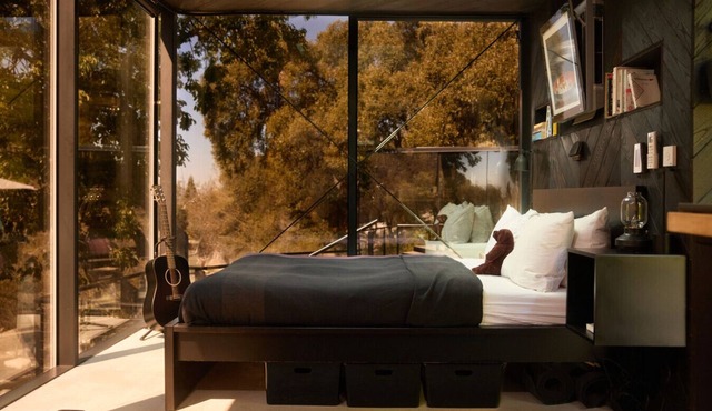 Paradise Ranch - Houses + yurts