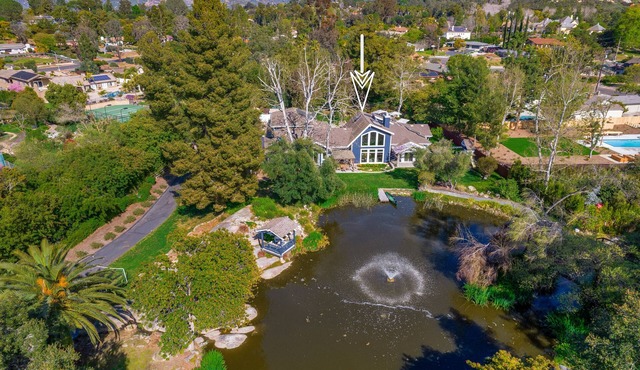 Peaceful Pondhouse - Exclusive Estate in Poway - Pond + Pool + Hot-Tub