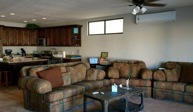 Pelicondo (SCOTTSCONDO). New lower level 2 bed 2.5 bath unit
