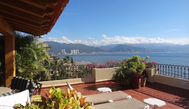 'Penthouse' At 5 Star Ocean Front Resort Velas Vallarta