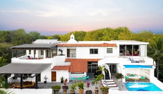 PentHouse Villa+Best Central Location+Private Pool+3 min BEACH