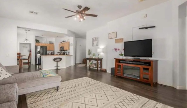 Peralta Trails Home/Gated/sleep9