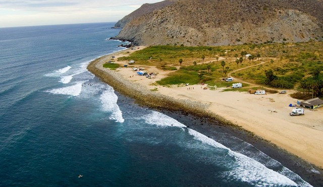 Pescadero Palace 4BR Guest House w/Pool, Jacuzzi, and Beach Front!