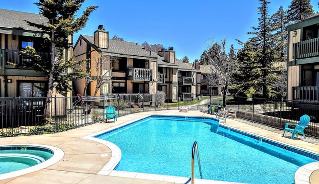 Pet-Friendly Big Bear Retreat w/Wood Fireplace, Spa & BBQ