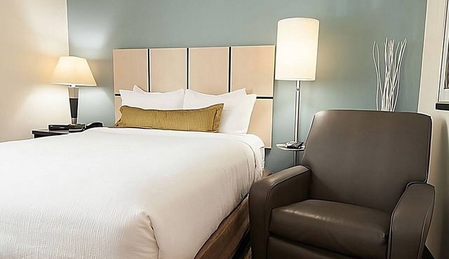 Pet-Friendly Studio w/Full Kitchen | Close to Disneyland,